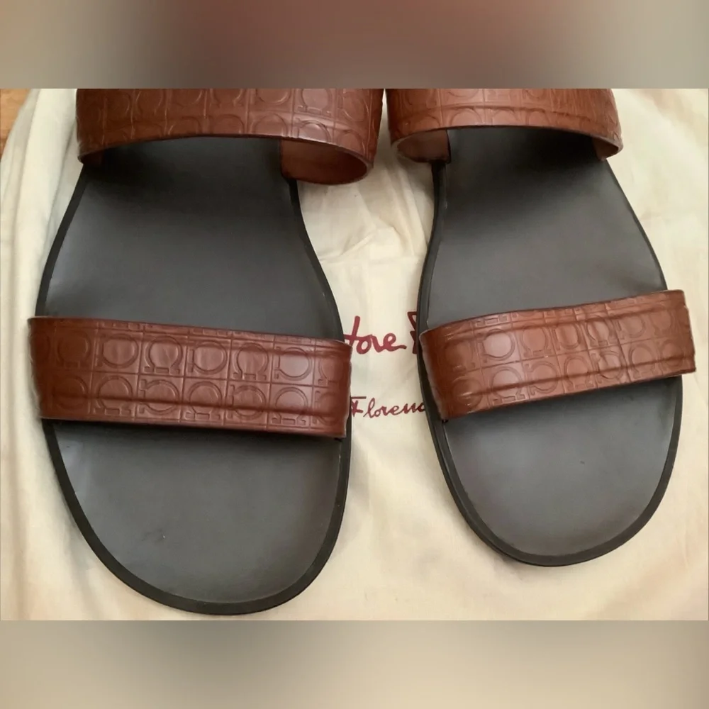 NOT FOR SALE RIGHT NOW Ferragamo Men’s Brown Leather Gancini Sandals - Picture 4 of 14